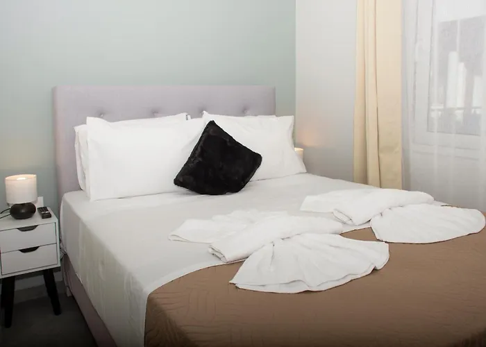 Kolymvari Hills * Chania (Crete)