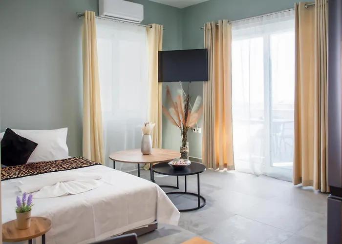 Kolymvari Hills * Chania (Crete)