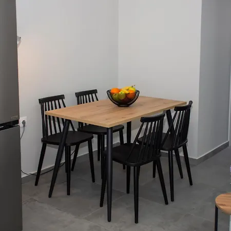 Kolymvari Hills * خانيا